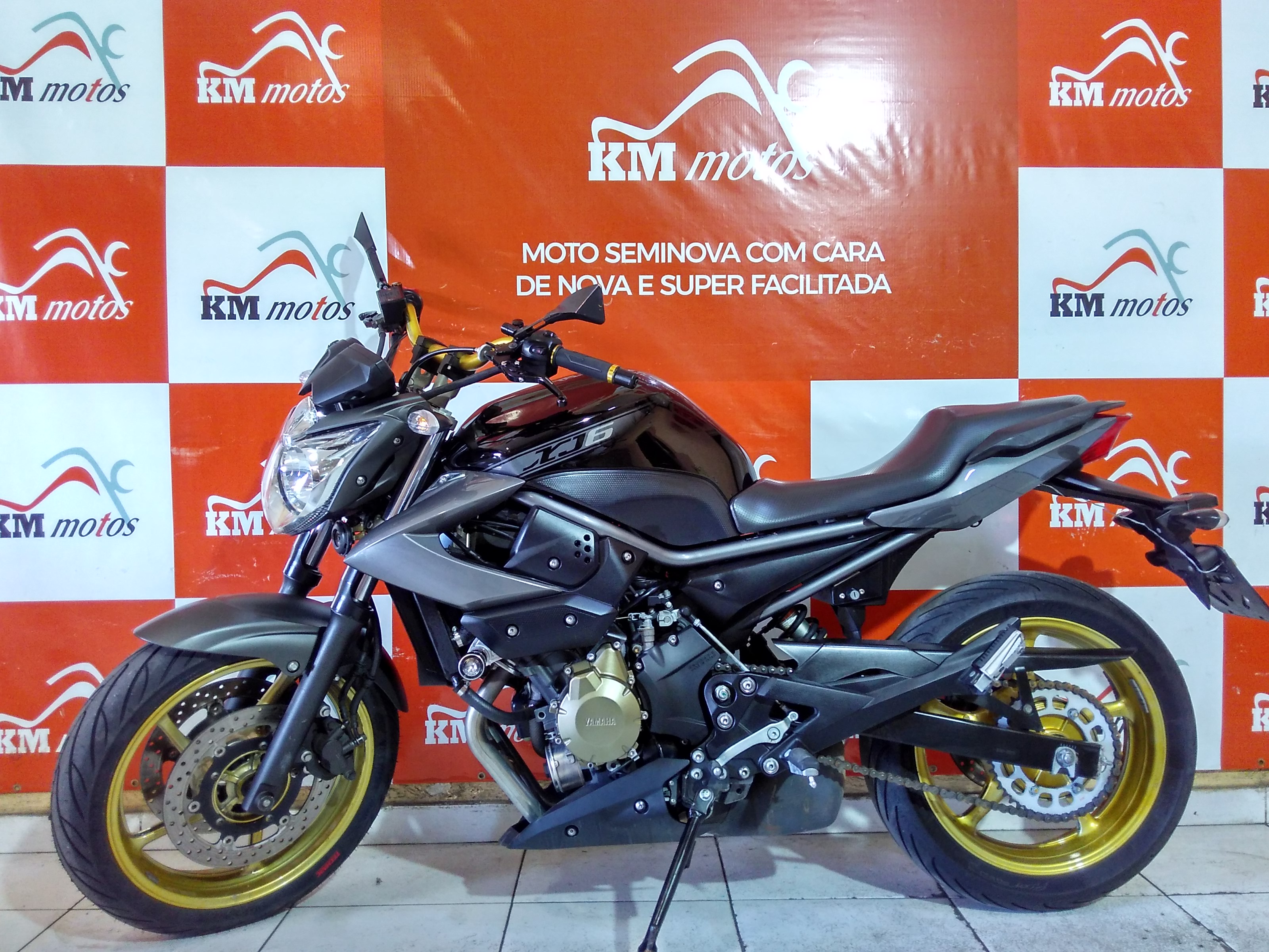 Yamaha XJ 6 N 2010 Preta KM Motos Sua Loja de Motos Semi Novas