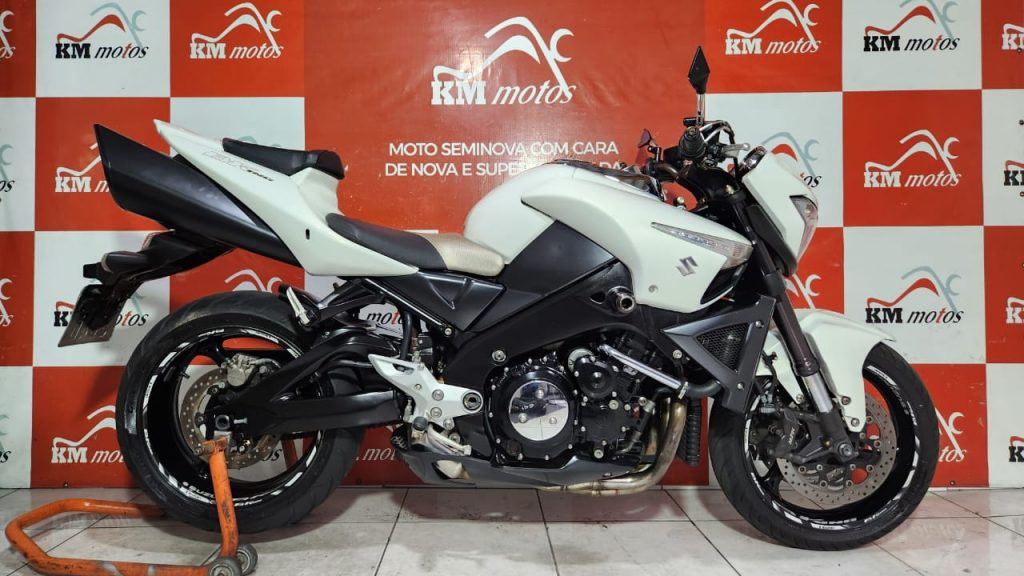 Suzuki B-King 2011 Branca