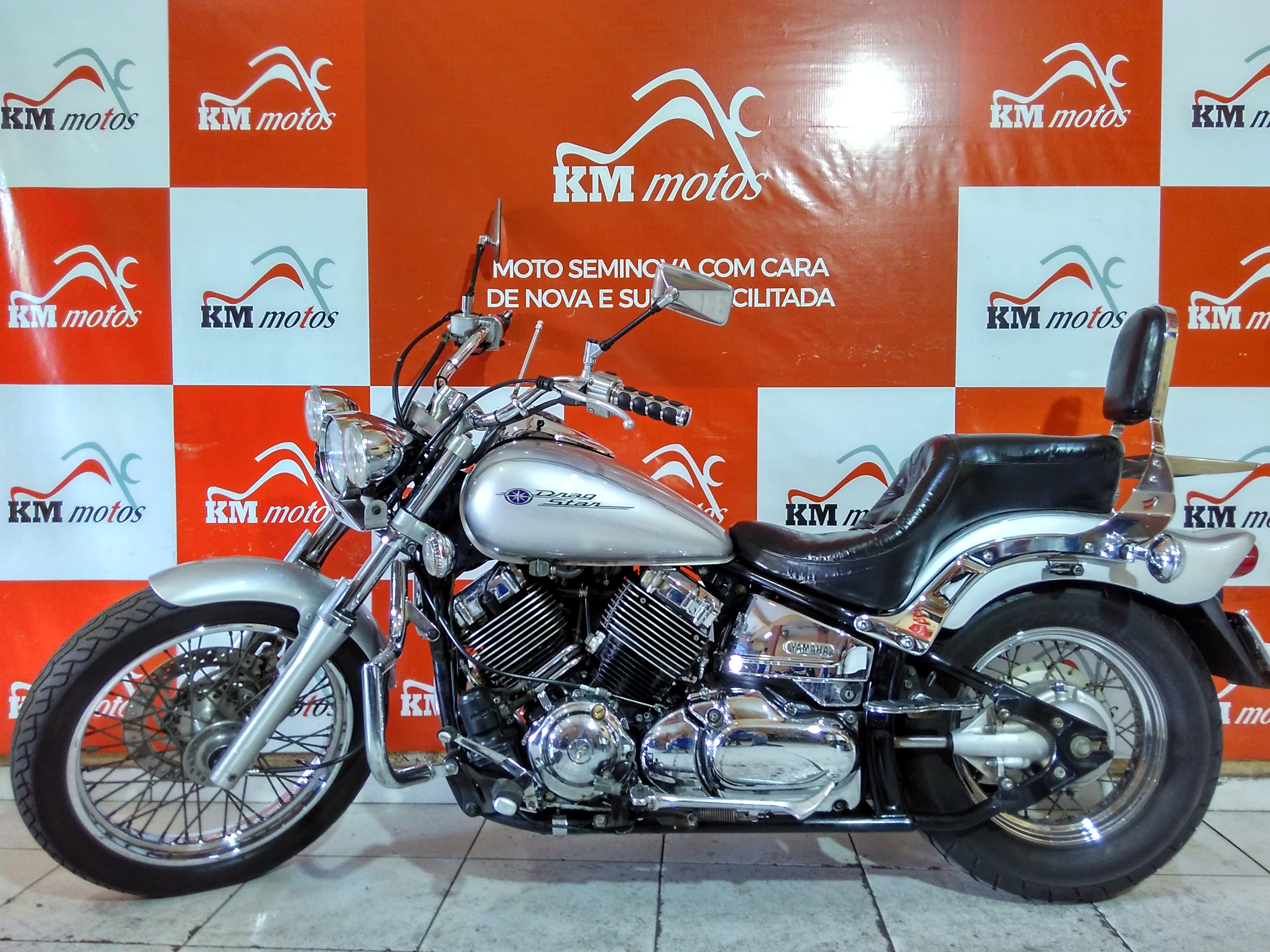 Yamaha Dragstar 650 Prata 2006 KM Motos Sua Loja De Motos Seminovas yamaha-dragstar-650-prata-2006-km-motos-sua-loja-de-motos-seminovas