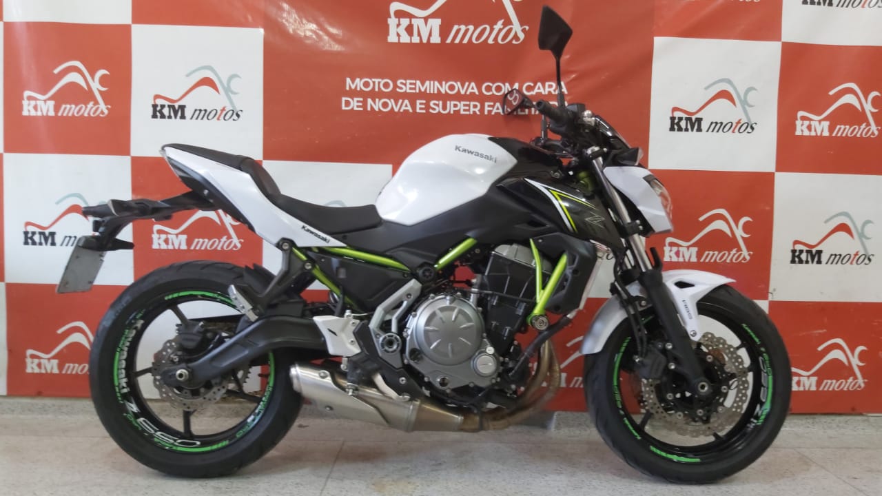 Kawasaki Z650 ABS 2018 Branca | KM Motos | Sua Loja de Motos Seminovas