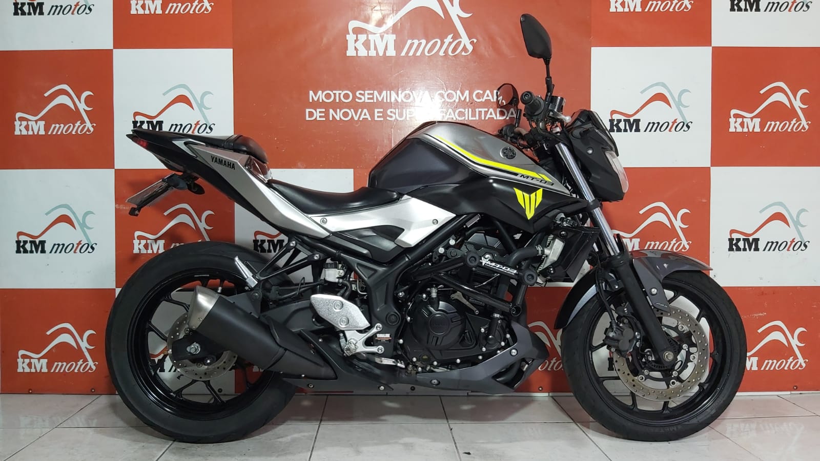 モクロー 2018年 SM プロモ GEM MT Yamaha MT-03 ABS 2018 Prata | KM Motos | Sua Loja de Motos Seminovas