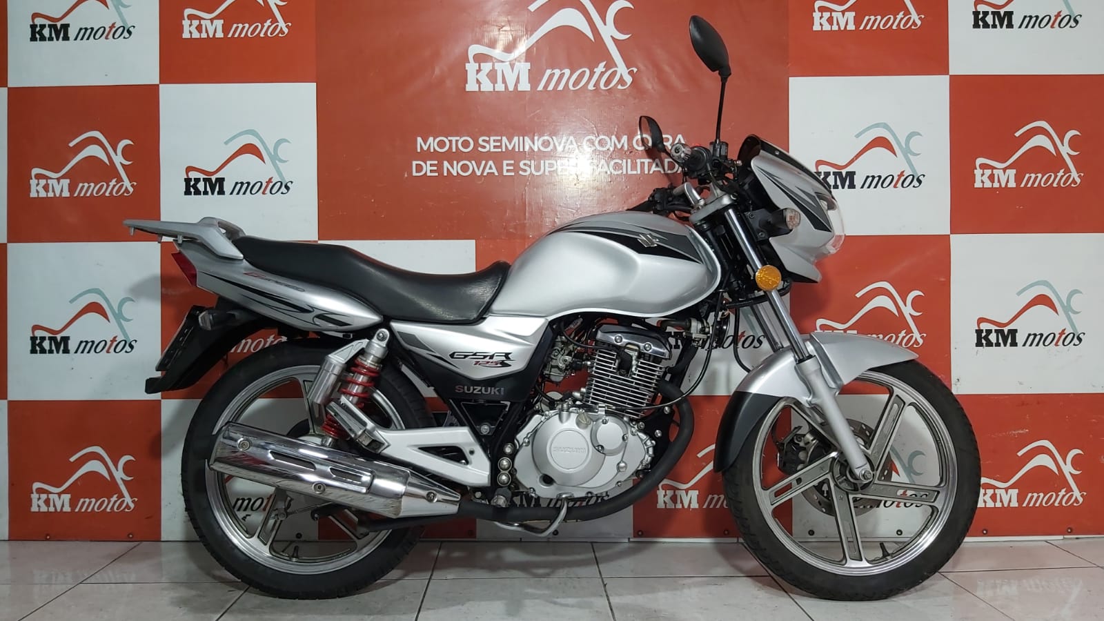 Suzuki GSR 125S 2016 Prata | KM Motos | Sua Loja de Motos Seminovas