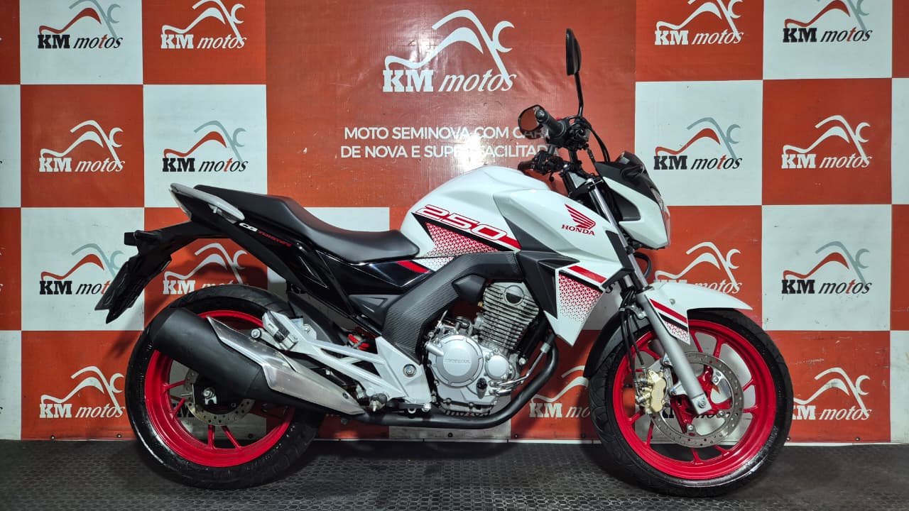 Honda CB 250F Twister CBS 2022 Branca