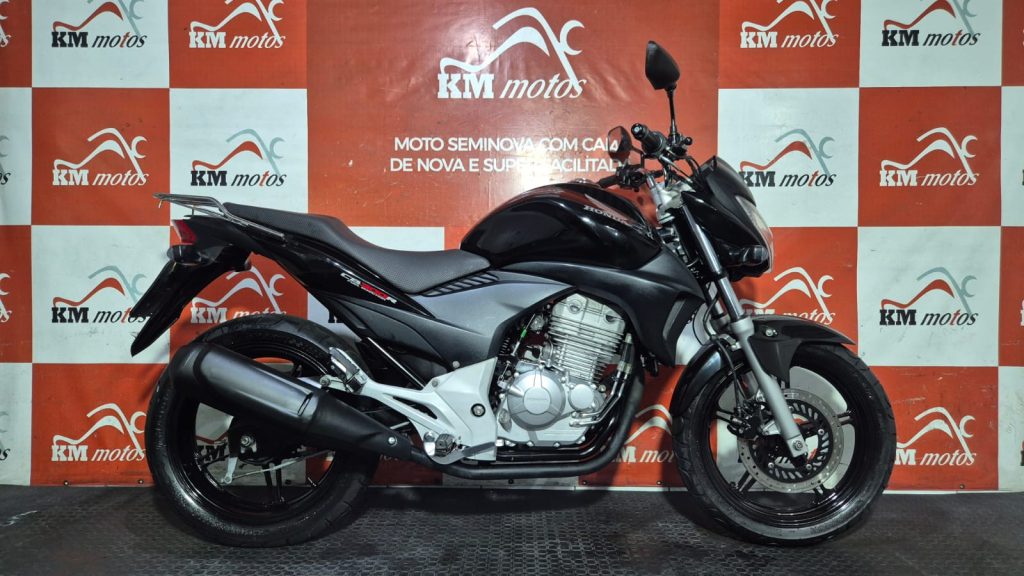 Honda&nbsp;CB 300R&nbsp;2010