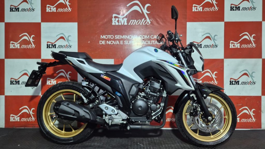 Yamaha&nbsp;FZ25 Fazer ABS&nbsp;2025